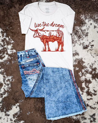 Live the Dream Boyfriend Tee in Natural