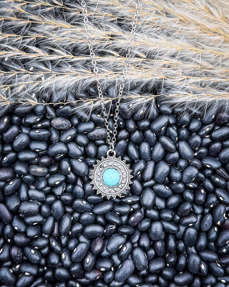 Ivy Medallion Pendant Necklace