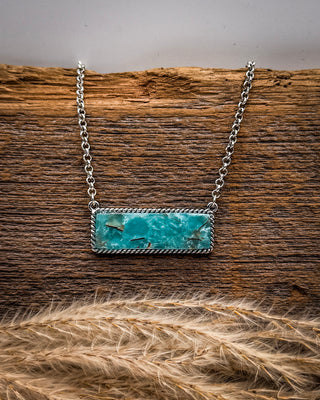 Sloane Stone Bar Necklace
