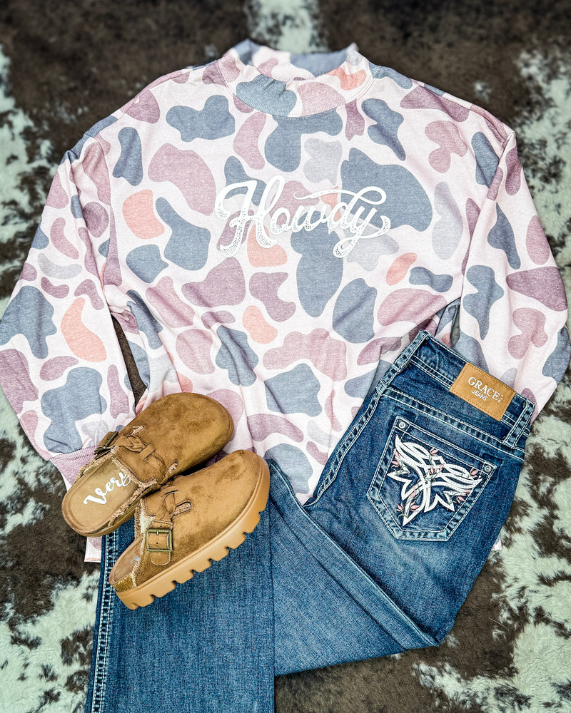 Dusty Camo Howdy Pullover Sweatshirt