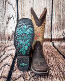 Front and bottom of the Bronco Belle Circle G Boots in a wood backdrop.