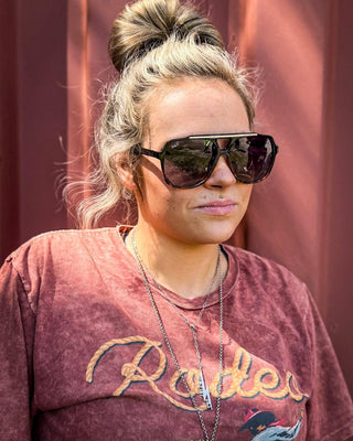 Astrid Tangle - Free Oversized Sunglasses – Accessories from Bronco Western Supply Co.