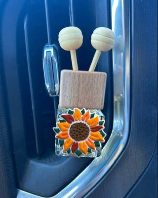 Sunflower Vent Clip Car Diffuser in Western Sky