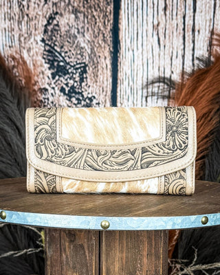 Canyon Ridge Hide Wristlet Wallet in Tan by Montana West – Purses & Wallets from Bronco Western Supply Co.
