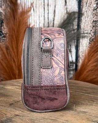 Canyon Trail Tooled Crossbody Bag in Coffee by Wrangler – Purses & Wallets from Bronco Western Supply Co.