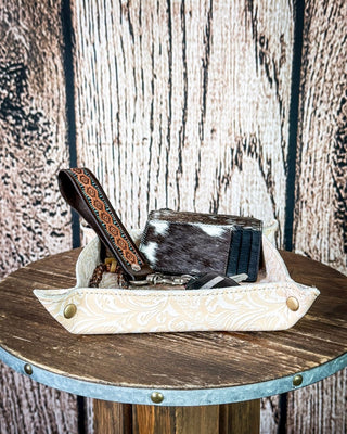 Copperwind Leather Tray in Natural – Home Decor from Bronco Western Supply Co.