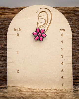Desert Daisy Stud Earrings in Pink – Jewelry from Bronco Western Supply Co.