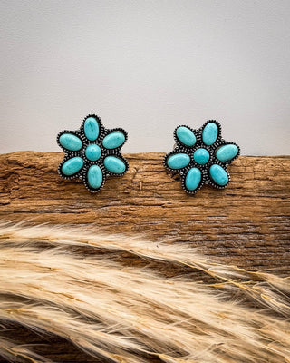 Desert Daisy Stud Earrings in Teal – Jewelry from Bronco Western Supply Co.