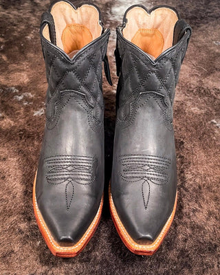 Dixie Twisted X Steppin' Out Ankle Booties - Black Sand – Women's Shoes from Bronco Western Supply Co.