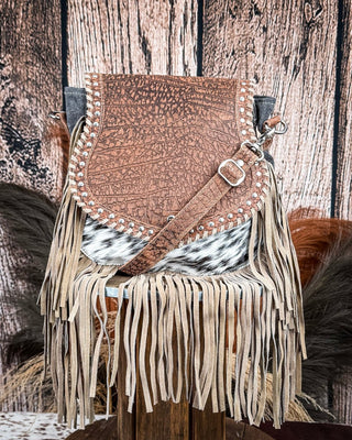 Dusty Lariat Concealed Carry Bag in Saddle Brown by Myra Bag – Purses & Wallets from Bronco Western Supply Co.