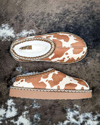 Georgina Slipper in Cream and Tan by Very G – Women's Shoes from Bronco Western Supply Co.