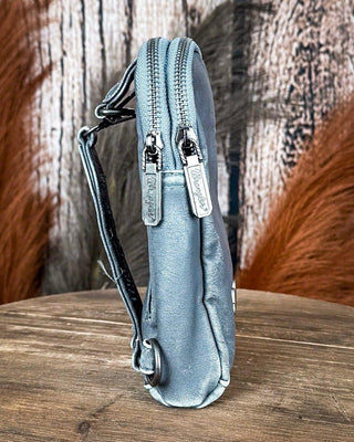 Highline Sling Bag in Pewter by Wrangler – Purses & Wallets from Bronco Western Supply Co.
