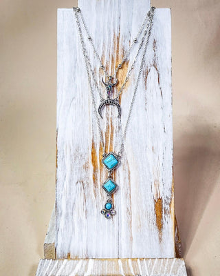 Kaylee Layered Fashion Necklace - Silver – Jewelry from Bronco Western Supply Co.