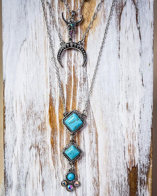 Kaylee Layered Fashion Necklace - Silver – Jewelry from Bronco Western Supply Co.