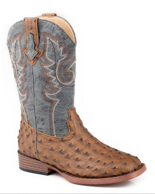 Briar Big Kids boot by Roper with a brown faux ostrich vamp and weathered vintage blue shaft, showing western stitching, overlaid pull tabs and a square toe