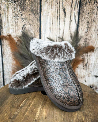 Lolly Slipper in Chocolate by Very G – Women's Shoes from Bronco Western Supply Co.