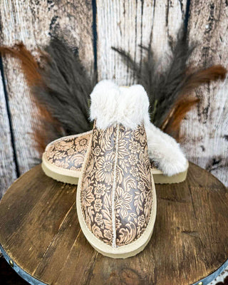 Lolly Slipper in Nude by Very G – Women's Shoes from Bronco Western Supply Co.