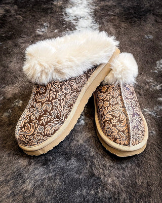 Lolly Slipper in Nude by Very G – Women's Shoes from Bronco Western Supply Co.