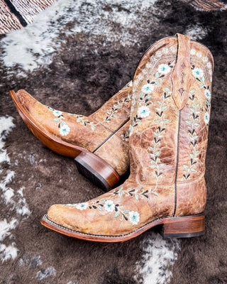 Luminous Petal Corral Boots – Women's Boots from Bronco Western Supply Co.