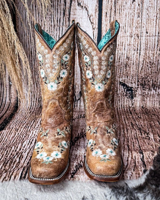 Luminous Petal Corral Boots – Women's Boots from Bronco Western Supply Co.