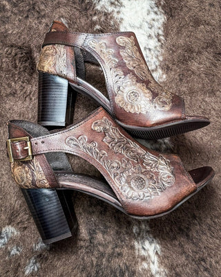 Mika Closed Back Mule Heel in Brown by Roper – Women's Shoes from Bronco Western Supply Co.