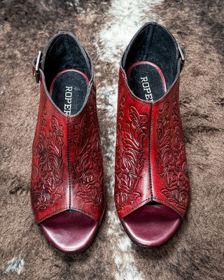 Mika Closed Back Mule Heel in Red by Roper – Women's Shoes from Bronco Western Supply Co.