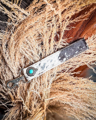 Myra Bag - Concho Delight Key Fob in Black & White – Accessories from Bronco Western Supply Co.