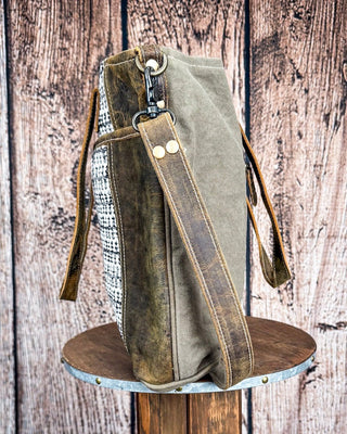 Myra Bag - Loner Canvas and Leather Tote Bag – Purses & Wallets from Bronco Western Supply Co.