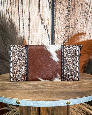 Myra Bag - Sandstone Trail Hand - Tooled Wristlet Wallet – Purses & Wallets from Bronco Western Supply Co.