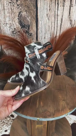 These Beth Jane Heeled Booties are giving western edge in the best way 🤠

Real hair-on-hide, tooled leather details, and a bold chunky heel. They’re not just different, they’re a whole statement.
And yes, they’re even cuter in person. 👏

Sizes are already moving, so don’t overthink it.