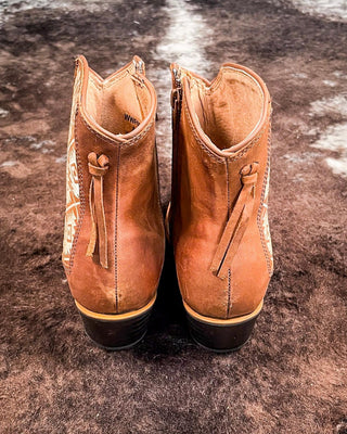 Sadie Twisted X Ankle Booties - Tan – Women's Shoes from Bronco Western Supply Co.