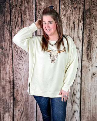 Sundance Skull Embroidered Pullover in Cream – Apparel from Bronco Western Supply Co.