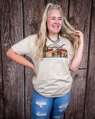 The Laredo Longhorn Graphic Tee - Cream – Shirts & Tops from Bronco Western Supply Co.