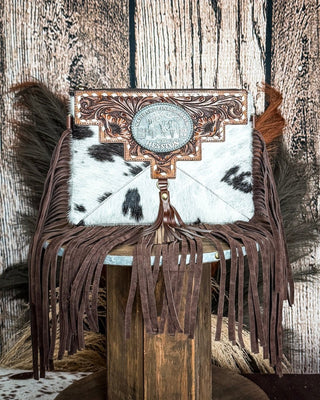 Vegas Vintage Rodeo Buckle Leather and Hide Crossbody Bag by Countryside Co. – Purses & Wallets from Bronco Western Supply Co.