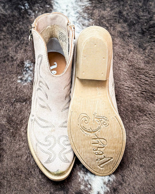 Very G – Tazz Ankle Bootie in Taupe – Women's Shoes from Bronco Western Supply Co.