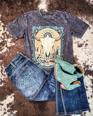 Western Cow Skull Graphic Tee - Vintage Black – Apparel from Bronco Western Supply Co.
