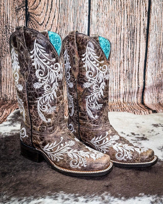 Willow Grace Corral Boot – Women's Boots from Bronco Western Supply Co.